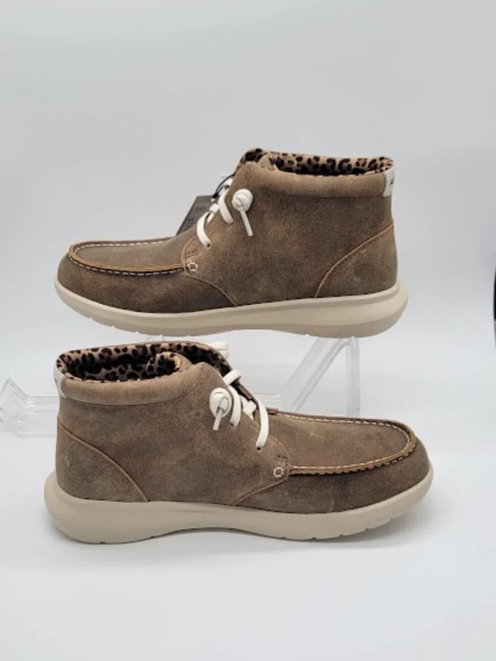 Ariat women hi